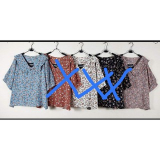 เสื้อลายดอกสาวอวบเก๋ๆ