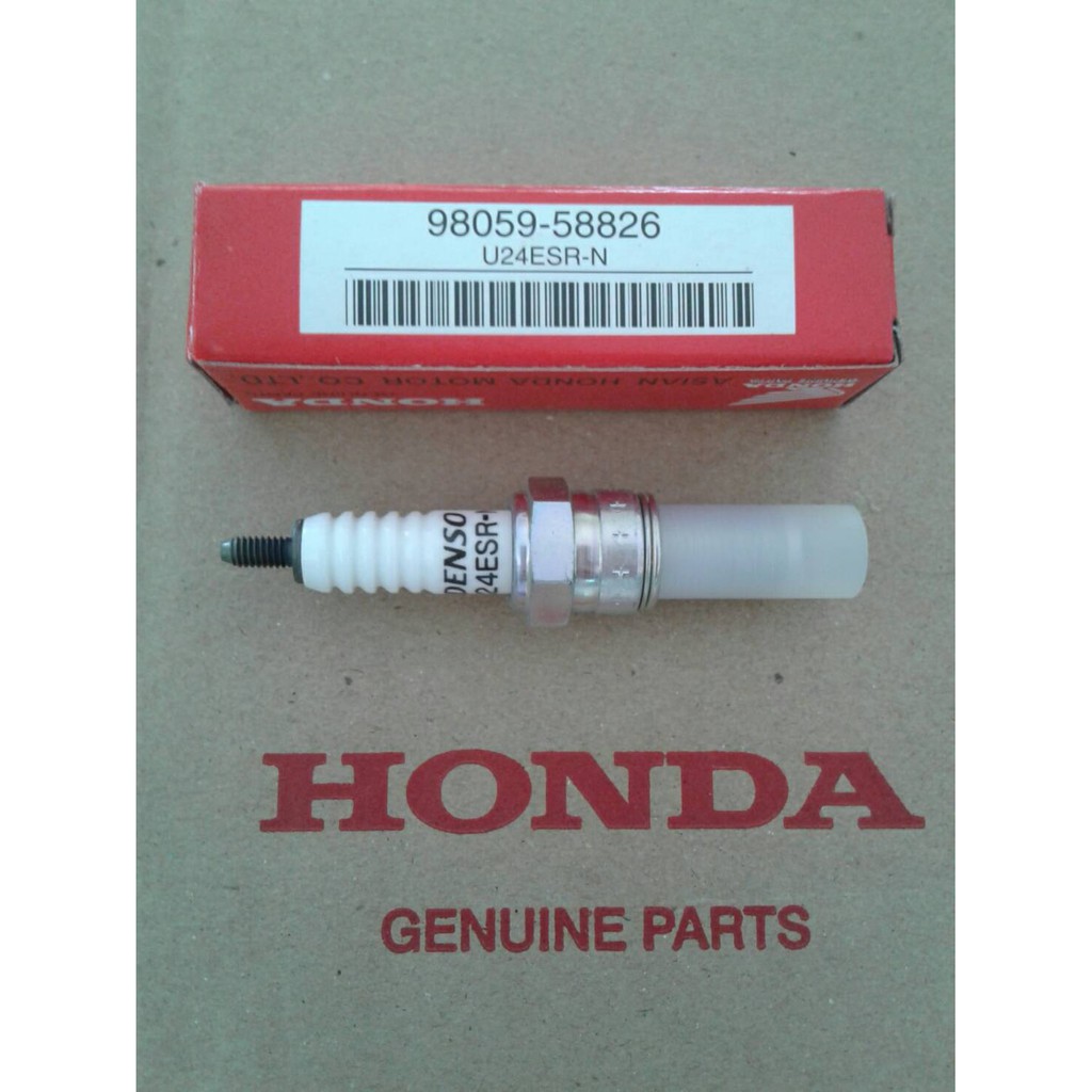 หัวเทียนศูนย์แท้100%สำหรับรถมอเตอร์ไซด์ Honda รุ่น Sonic ทุกรุ่น,CBR150 คาร์บูร์, CBR150R/(98059-58826)ปี2010-2017