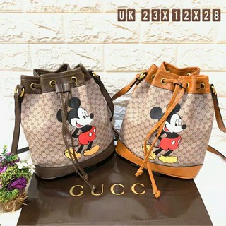 Disney Guccci กระเป๋าสะพายไหล่ทรงบัคเก็ตลายดิสนีย์มิกกี้