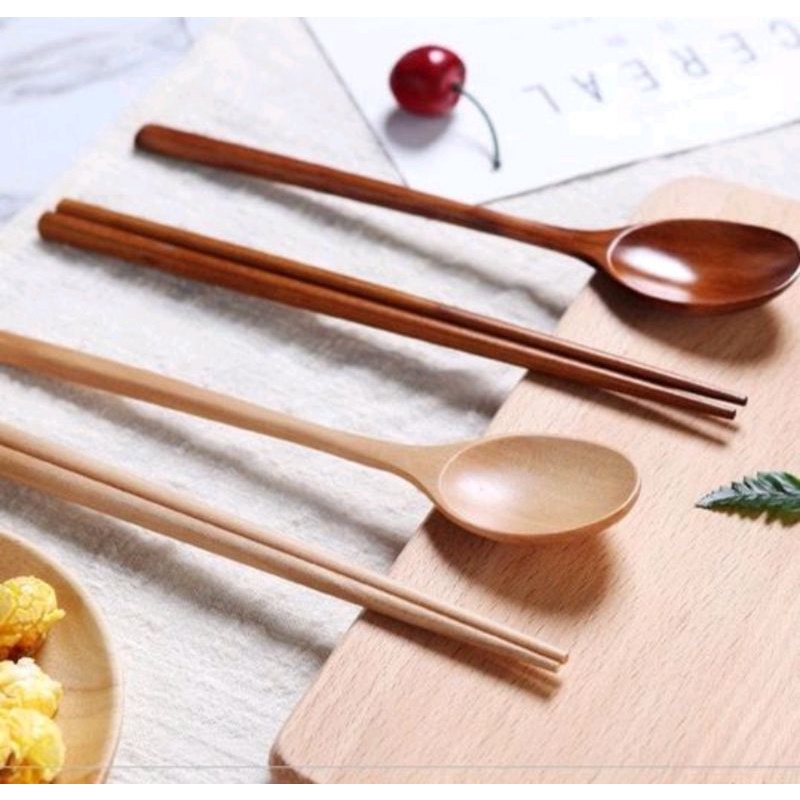 🍽พร้อมส่งจากไทย ชุด ช้อนไม้ + ส้อมไม้ + ตะเกียบไม้ สไตล์เกาหลี พร้อมส่งจากไทย🥄