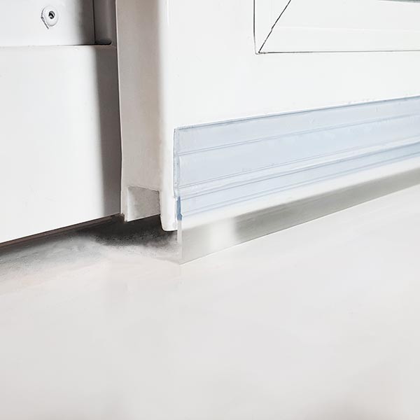 [แผ่นสีใส] SmileArm® ที่กั้นประตู สีใส แถบกาว ยางซิลิโคน คิ้วกันแมลง ปิดช่องใต้ประตู - ใช้ได้กับประตูทุกแบบ - รูปที่ 3