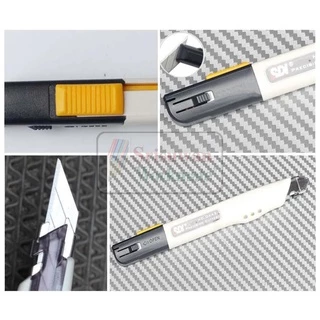 คัตเตอร์อเนกประสงค์ SDI 0443C มีดคัตเตอร์ คัตเตอร์สำหรับคนถนัดซ้าย และขวา Cutter คัตเตอร์ ใบแหลม ใบมีด 30 องศา