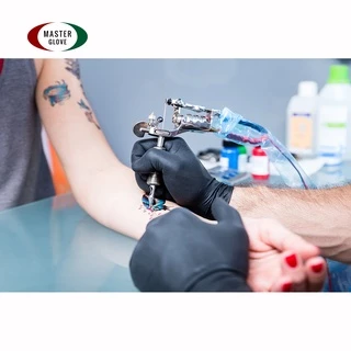 ถุงมือไนไตร สีดำ 100 ชิ้น หนา3.5 กรัม ไร้แป้ง (Food Safe) ถุงมือสัก // MASTER GLOVE
