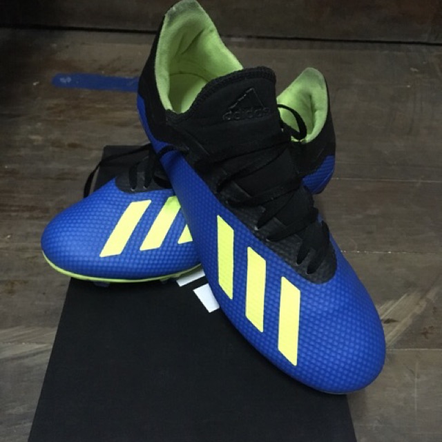adidas 18.3