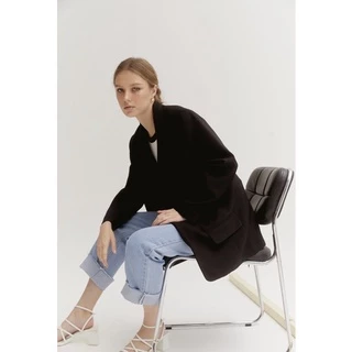 STUDIO UNKNOWN - Eva Oversized Blazer เบลเซอร์ซับในรีดกาวทั้งตัว