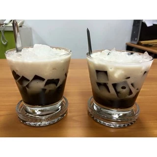 ผงเฉาก๊วย ตราติ่งฟง ขนาด 200 กรัม สกัดจากต้นเฉาก๊วยแท้ 100% ทำง่ายสุดๆ อร่อยมาก