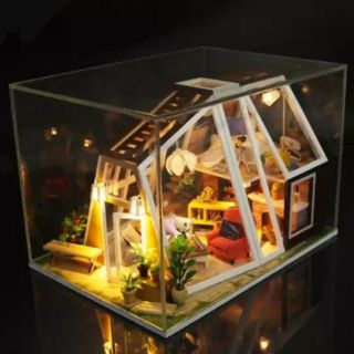 [พร้อมส่ง] บ้านตุ๊กตาdiy The aurora hut มีฝาครอบกันฝุ่น