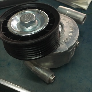 ลูกรอกตั้งสายพาน Mazda 3 เครื่อง 2.0 , Focus 1.8 ,2.0