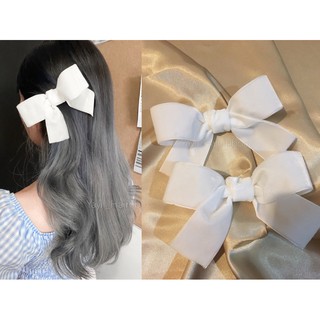 โบว์แบบพี่จีซู สีขาวกำมะหยี่ งานHandmade พร้อมส่ง🦋