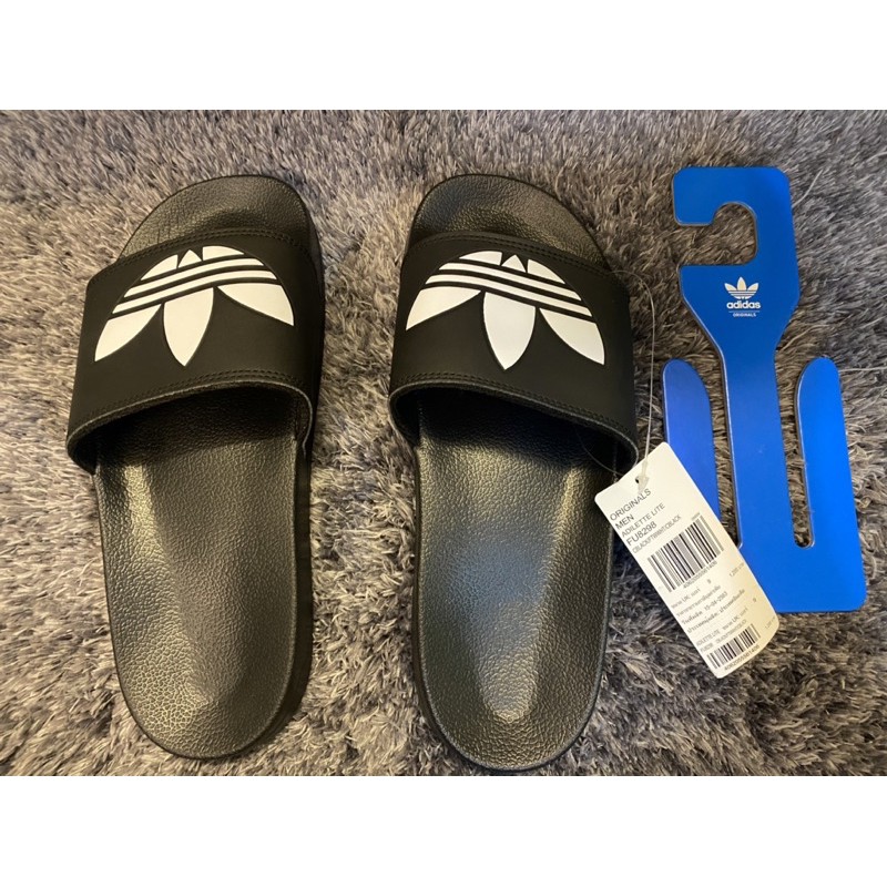 พร้อมส่งฟรี ใหม่ป้ายห้อย รองเท้าแตะ 9 UK adidas แท้