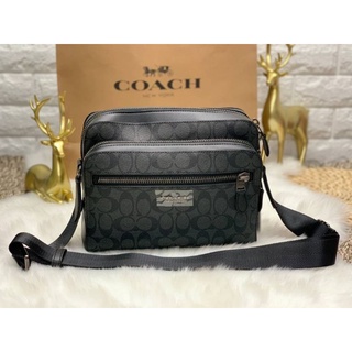 COACH WEST CAMERA BAG IN SIGNATURE ((91485))