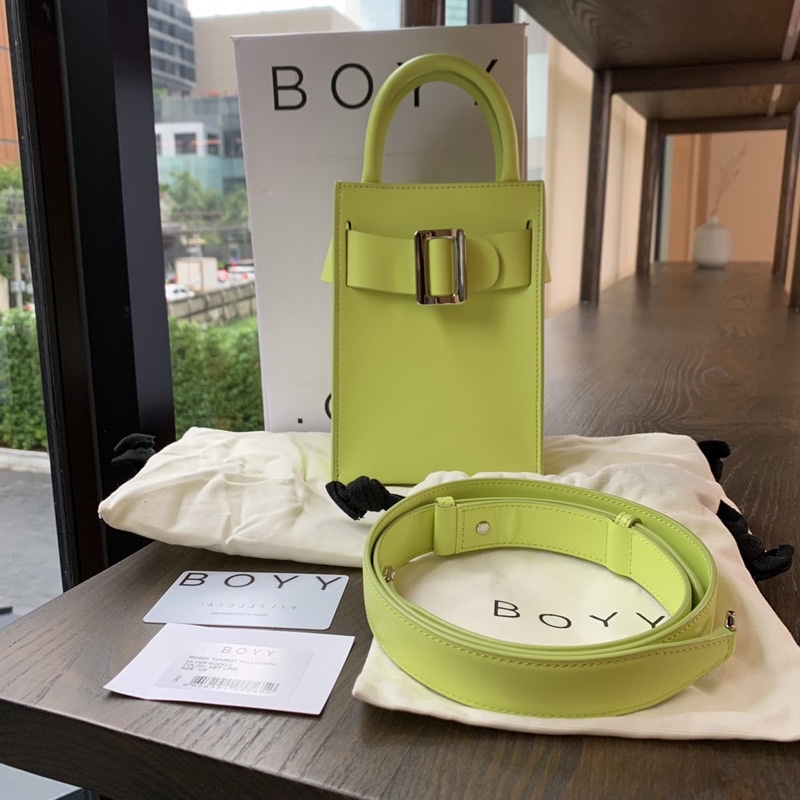 [CO220906094] Boyy / Bobby Tourist