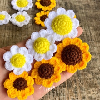 Crochet Sunflower 🌻ดอกทานตะวัน ถักไหมพรม มี 3 ขนาด ตกแต่งชิ้นงาน ติดกระเป๋าสาน