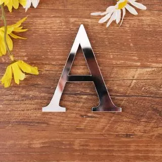 สติกเกอร์กระจกอะคริลิค รูปตัวอักษร 26 ตัว 3D สําหรับติดตกแต่งผนังบ้าน DIY