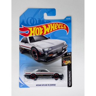 Hotwheels Nissan Skyline RS-KDR30-White color