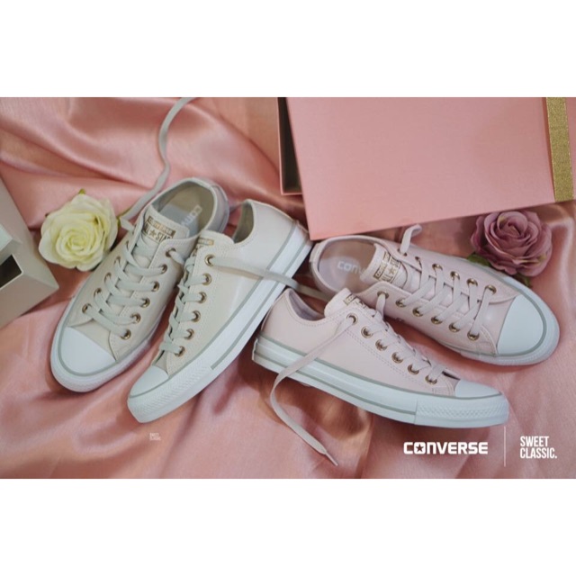 Converse-Chuck Taylor-All Star-Leather ชุดคนอ้วน ราคาถูก ชุดไปงานแต่ง ชุดเดรสสั้น แซก เดรส สินค้าขายดี เสื้อผ้าสาวอวบ ชุดทำงาน ชุด