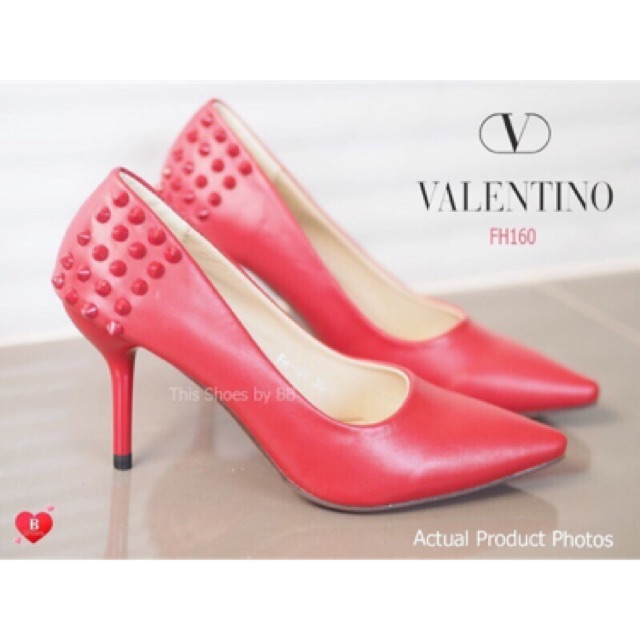 รองเท้า Style Valentino