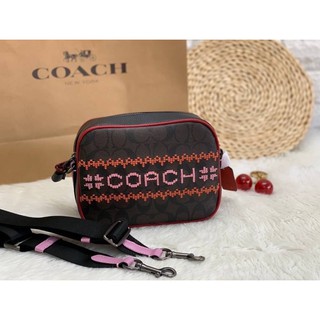 COACH DEMPSEY CAMERA BAG IN SIGNATURE CANVAS WITH FAIR ISLE GRAPHIC ((C1541))