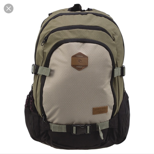 Ripcurl backpack กระเป๋าเป้ มีช่องสำหรับใส่โน๊ตบุ๊ค