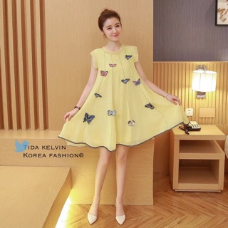 Butterfly sewn on high round collar flare dress