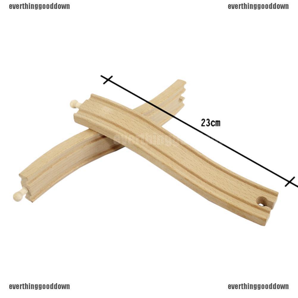 อุปกรณ์เสริมรางรถไฟไม้ ขนาดใหญ่ เข้ากันได้กับทุกรุ่น 1 ชิ้น
