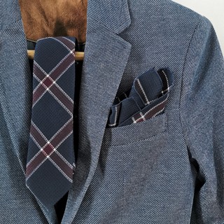 เนคไทน้ำเงินลายตารางแดงและผ้าเช็ดหน้า Necktie Navy Red Plaid Set Pocket Square