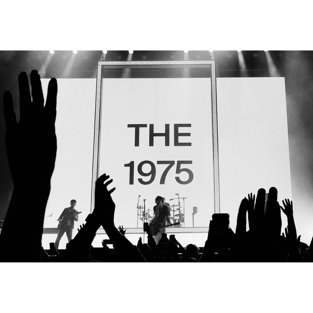 โปสเตอร์ The 1975  Matty Healy แมตทิว ฮิลลี่ ตกแต่งผนัง Music Poster โปสเตอร์วินเทจ โปสเตอร์วงดนตรี 