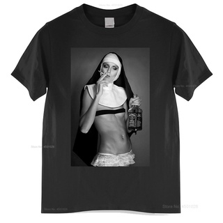 GILDAN 【Clic Fashion】เสื้อยืด ผ้าฝ้าย 100% พิมพ์ลาย Nun Smoking &amp; Drinking แฟชั่นฤดูร้อน สําหรับผู้ชายSize S-5XL