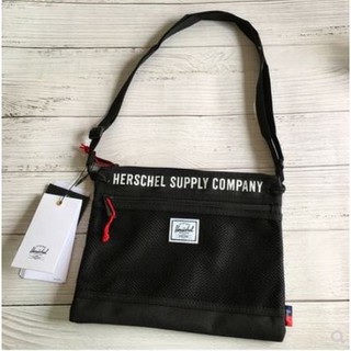 🔥🔥 กระเป๋าแนวสตรีของ herschel supply กระเป๋าสะพายข้าง Herschel Alder - Black