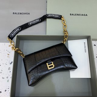 [ทักแชทก่อนสั่งซื้อ] Balenciag Downtown Chain ขนาดเล็ก [หนังจระเข้สีดำทอง] ขนาดเล็ก: 25-6-15ซม.