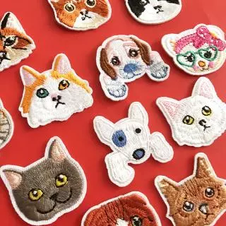 แพทช์ป้ายปักผ้าลาย best friends - cat & dogs diy สําหรับเย็บปักตกแต่งเสื้อผ้า 1 ชิ้น