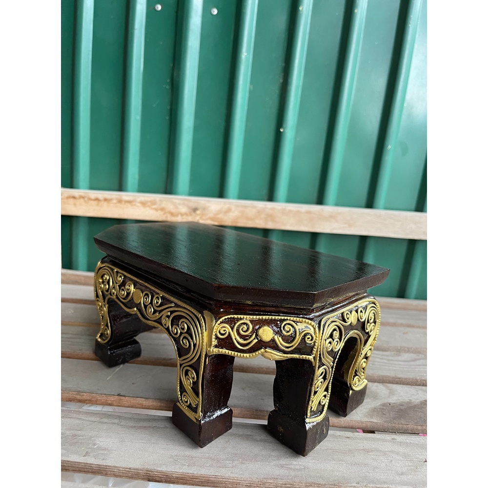 ฐานพระไม้สัก สีไม้โอ๊ค เข้ามุม3ขนาด เดินเส้นทอง ขาสิงห์ ฐานรองพระ ตั้งโต๊ะทำงาน แท่นวางพระ ฐานวางพระ ฐานตั้งบูชาพระ - รูปที่ 7