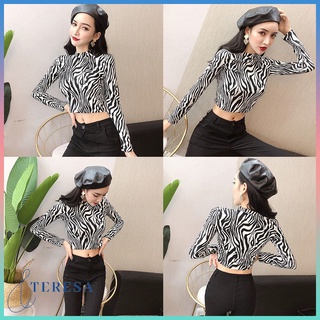 เสื้อเอวลอย เสื้อครอปแขนยาวเข้ารูป อวดทรวดทรงสลิม