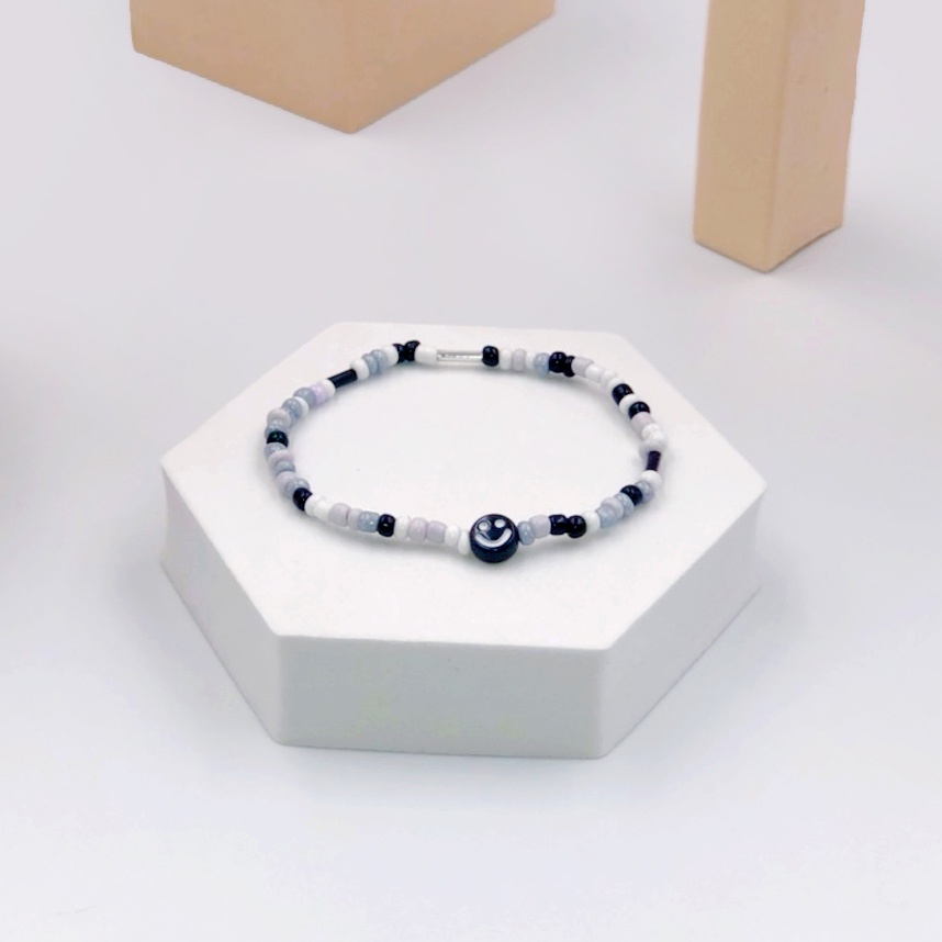 สร้อยข้อมือลูกปัด มีหลายแบบ แจ้งขนาดได้