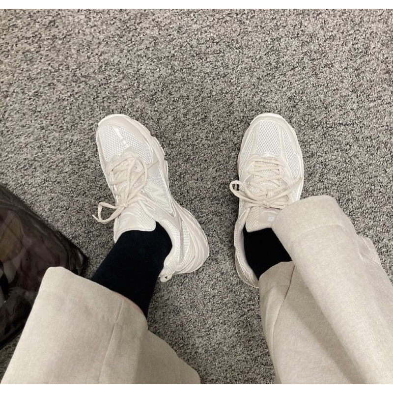 (พร้อมส่ง ของแท้100%) NEW BALANCE MR530AA1 WHITE BEIGE