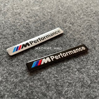 โลโก้ M Performance ชิ้นงานอลูมิเนียมบาง ขนาด 8.5x1.2cm