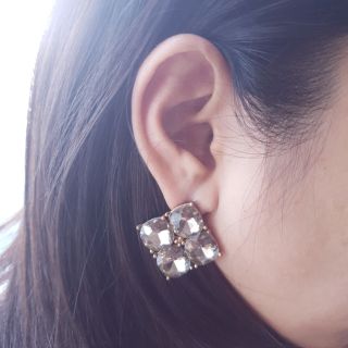 ต่างหูออกงาน ราคาถูก พร้อมส่ง