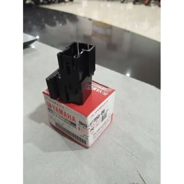 RELAY ASSY BK6-H195-00 R15 VVA V3 XSR WR 155 อะไหล่แท้ YAMAHA