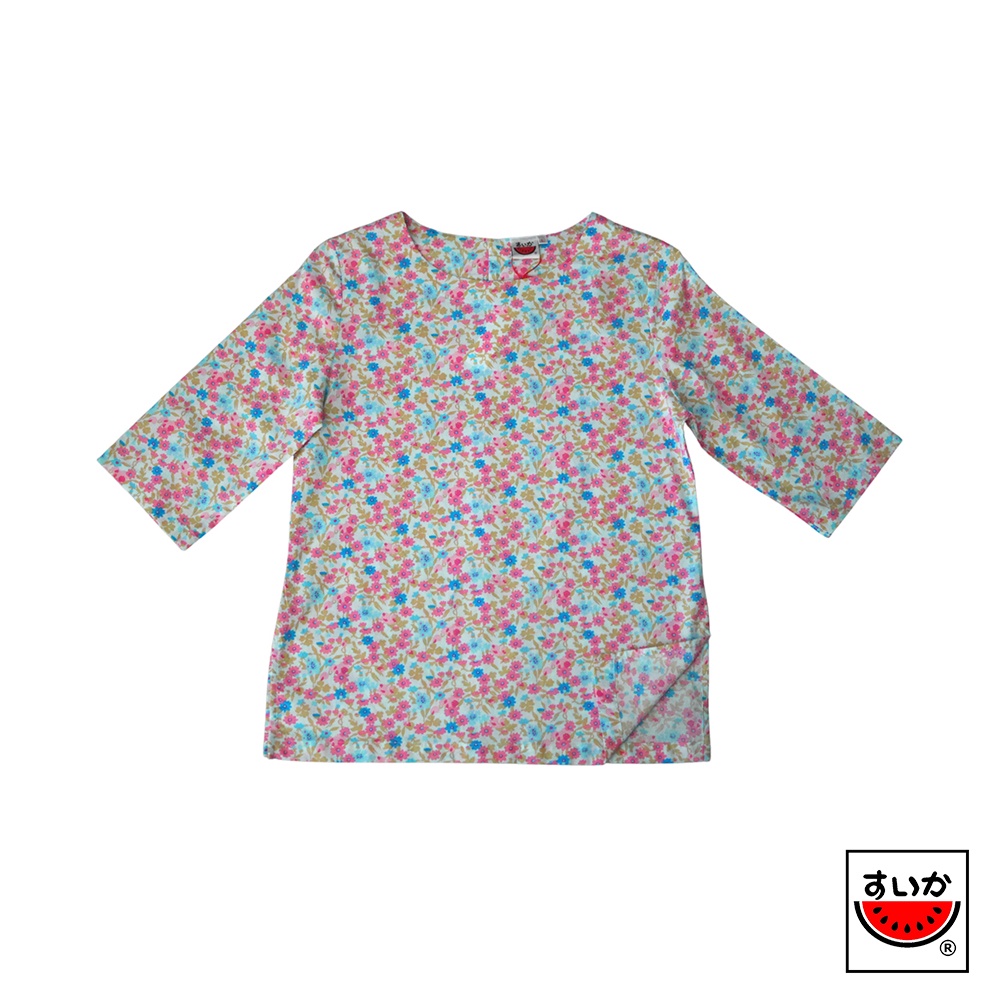 เสื้อแตงโม (SUIKA) - เสื้อผ้าป่านมัสลิน คอปาดกระดุมหลัง 3 เม็ด แขนสามส่วน ลายดอกเล็ก  สีชมพู (M.C3-044)