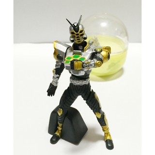 กาชาปอง Masked Rider Kabuto the Bee Masked Form Figure ของแท้จาก Bandai Gashapon สูง 10 cm วัสดุยางแข็ง