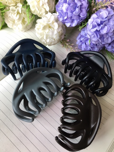 กิ๊บหนีบผมเกาหลี🇰🇷8 Cm นำเข้าจากเกาหลี🇰🇷MADE IN KOREA 🇰🇷 ของแท้  คุณภาพดี ดีไซน์สวย ทนทาน - รูปที่ 4