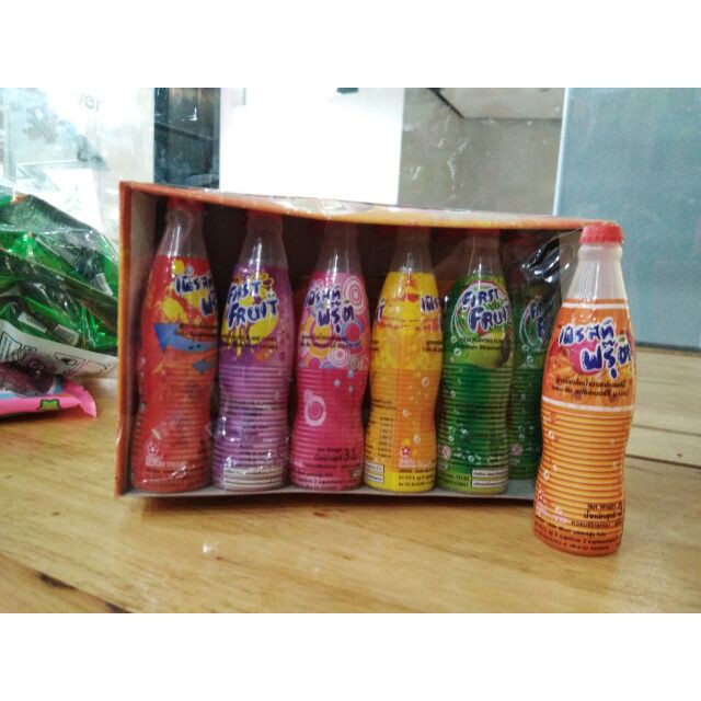 มินิ เม็ดอม เกล็ดน้ำตาลกลิ่นส้ม สตอเบอร์รี่ มะนาว โคล่า ขนมอร่อยในวัยเด็ก First fruit เฟิร์สฟรุ๊ต
