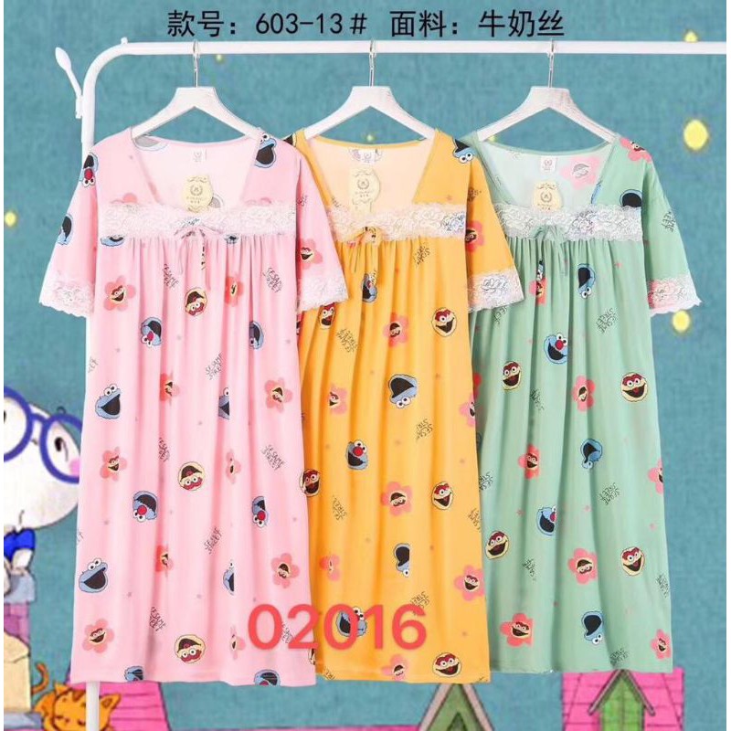 นําเข้า DASTER SLEEPING CLOTHES WITH ELMO LACE SLEEVES