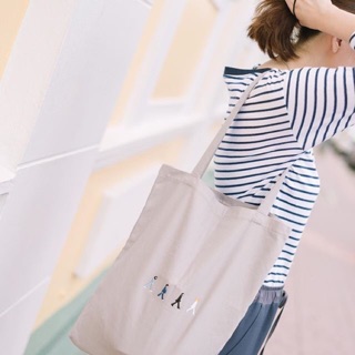 ล็อตสุดท้าย! The Beatles tote bag /grey/