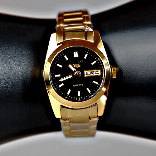 SIERO นาฬิกาข้อมือผู้หญิง สายสแตนเลส สีทอง/หน้าดำ รุ่น SR-LG001