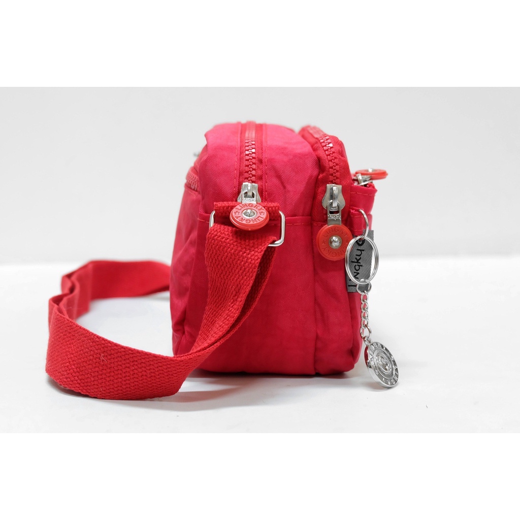 LK กระเป๋าสะพายข้าง ผ้าร่มขนาด 8 นิ้ว มีทั้งหมด 4 ซิป กระเป๋าสไตล์คิปลิ้งค์ ทรงสปอร์ต มีหลายสี ( LK-531) - รูปที่ 4