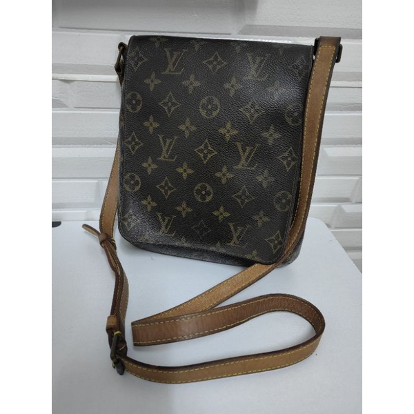 Used​ LV​ Tango​ รับประกัน​แท้