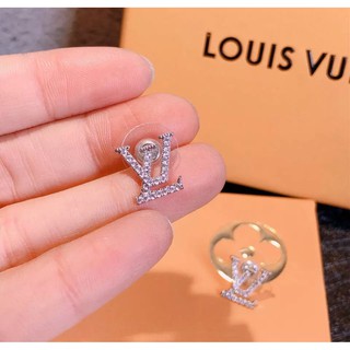 Fashion earrings ต่างหูเงินแท้925 ต่างหูLV สีเงิน/สีทอง (พร้อมกล่อง)