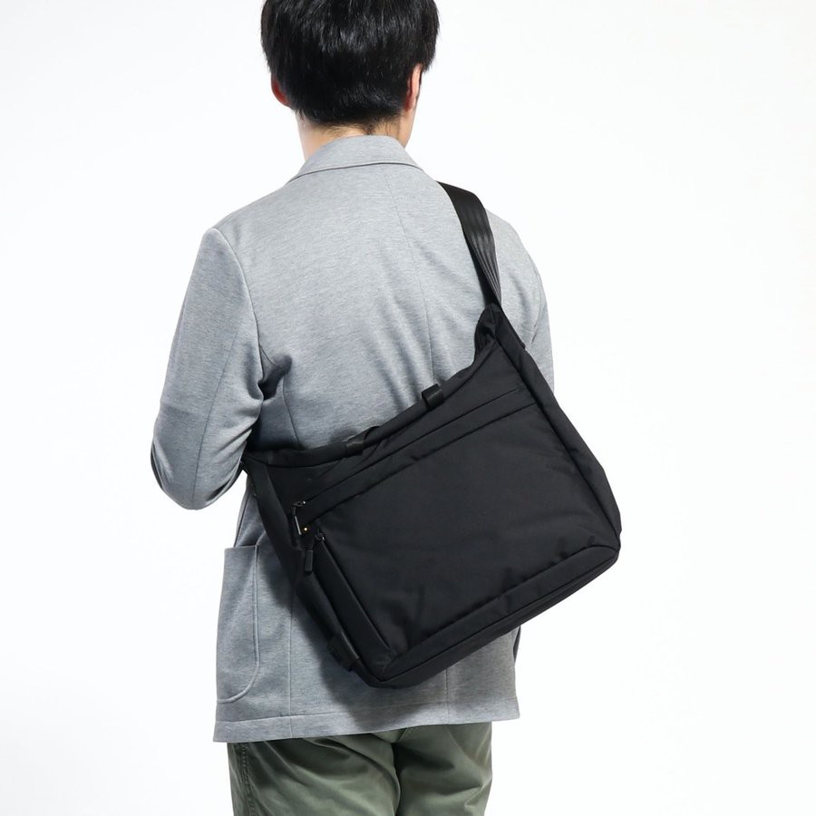 ace-gene-diagonal-a4-hoverlite-classic-hoverlight-classic-business-mens