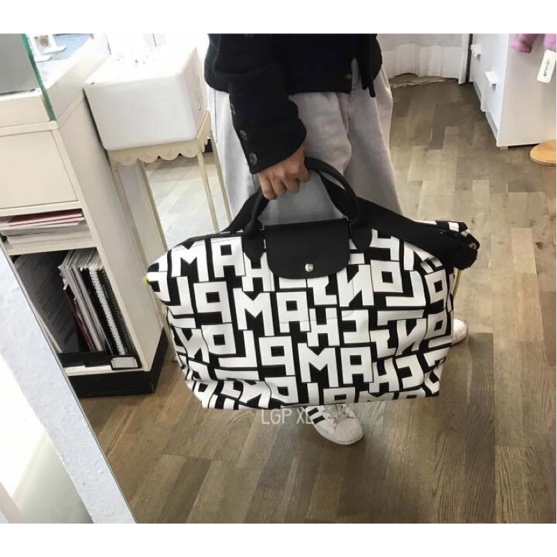 พร้อมส่ง * Longchamp LGP ไซส์ L สี Black / White